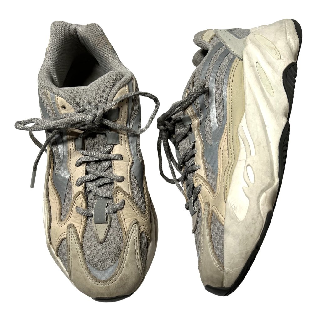 Adidas Yeezy Boost 700 V2 Sneakers In Cream